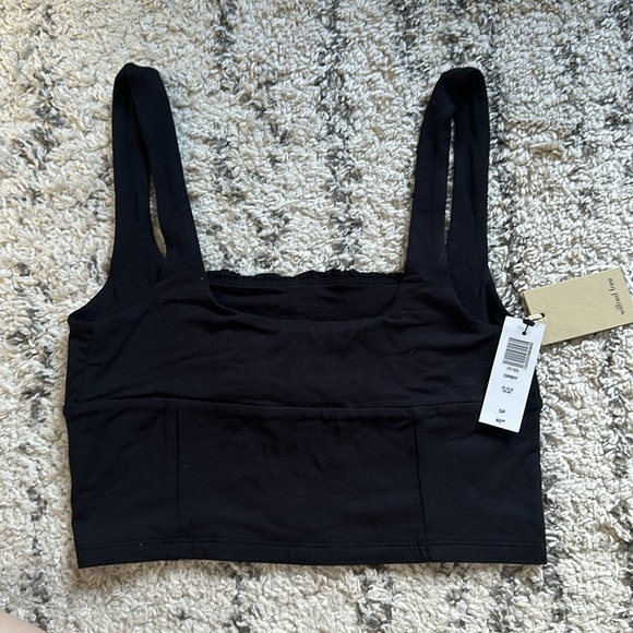 Aritzia Wilfred free black orbit tank. BNWT - Picture 2 of 5